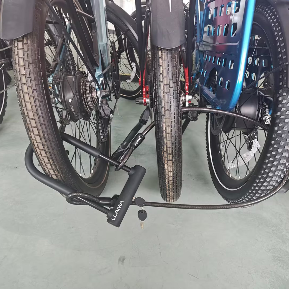 LLAMA EBIKE Heavy-Duty Portable Bike Lock Set
